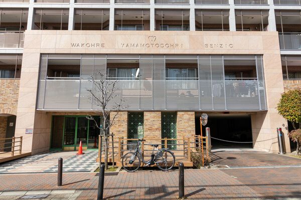 ワコーレ山本通センツィオ