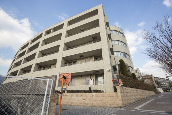 ネバーランド芦屋親王塚 1枚目 ネバーランド芦屋親王塚