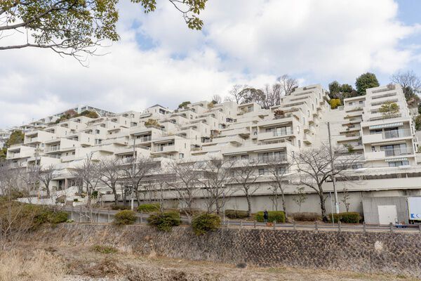 芦屋リバービュウアーバンライフ
