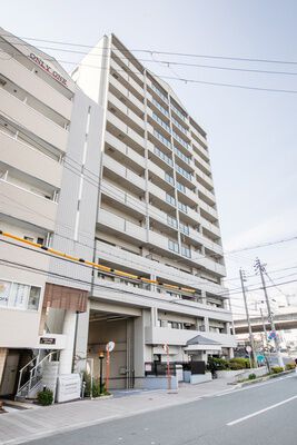 ユニライフ伊丹駅前