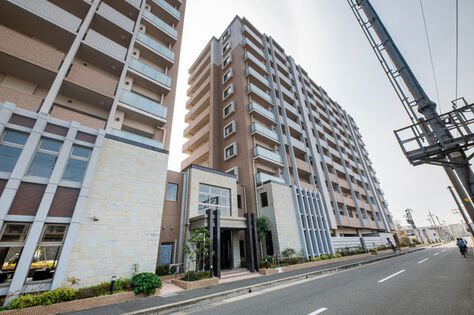 パークサンリヤン名島 2枚目 パークサンリヤン名島