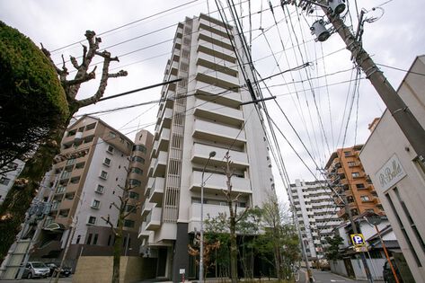 ヒューマインド美野島並木通り