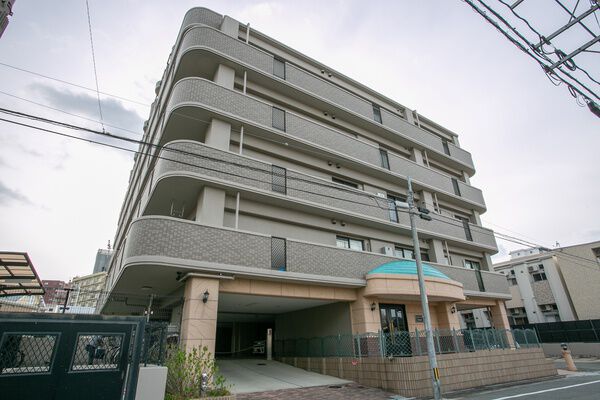 エンゼルブレッサ南福岡