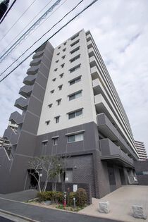 アルファライフ吉塚駅東