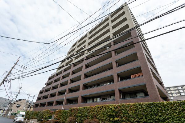 アクロス吉塚ステーションプラザ 2枚目 アクロス吉塚ステーションプラザ