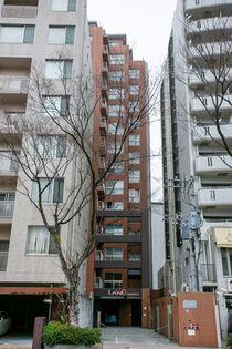 クレア・ランドマーク