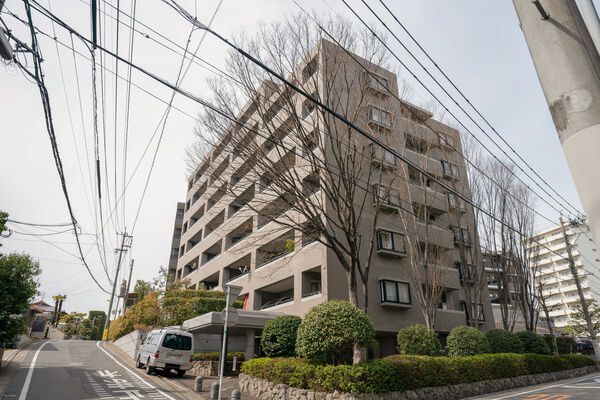 ヒルズ平尾