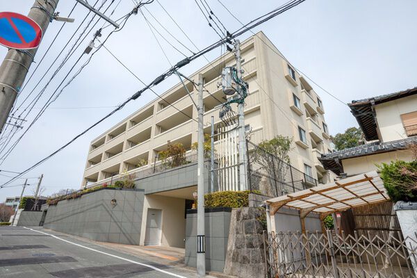 ライオンズマンション平尾グランフォート 2枚目 ライオンズマンション平尾グランフォート