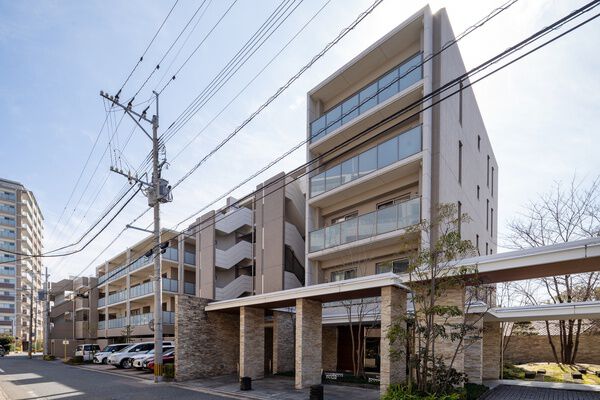 プレミスト大橋
