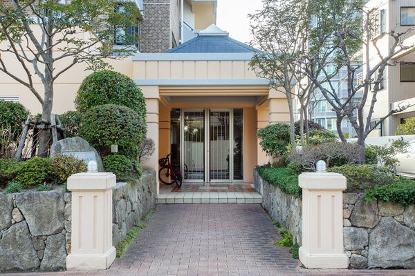 【グランドメゾン鳥飼】エントランス 【グランドメゾン鳥飼】エントランス