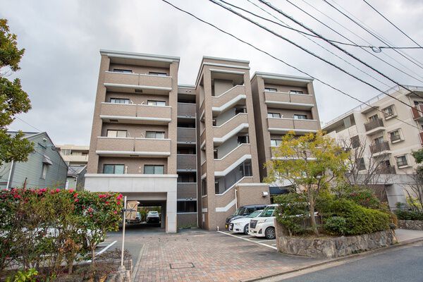 グランドメゾン別府