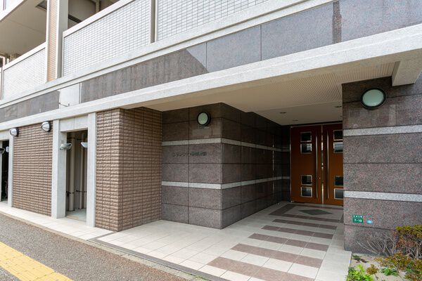 サンリヤン別府駅前