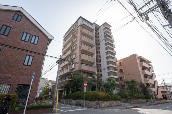 グランドメゾン藤崎参番館 3枚目 グランドメゾン藤崎参番館