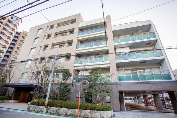 グランドメゾン西新テラス