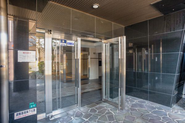 アメックス西新駅前
