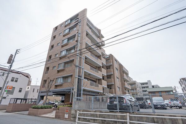 ファーネスト室見駅前