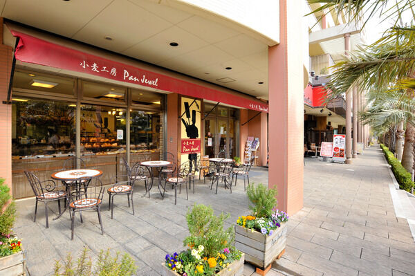 棟内のエレベーターを使って1階のレストランやお店に行くことが可能です。 棟内のエレベーターを使って1階のレストランやお店に行くことが可能です。