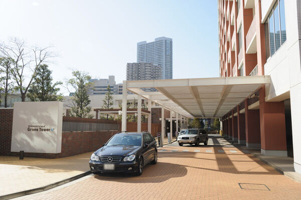 合計420台の駐車場を設置。洗車スペースなどがあります。 合計420台の駐車場を設置。洗車スペースなどがあります。