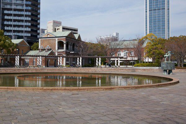 神戸ルミナリエのメイン会場「東遊園地」まで約90m（徒歩2分）。