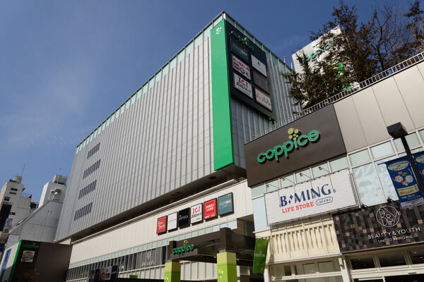 「コピス吉祥寺店」は、吉祥寺駅から約150m（徒歩2分）。