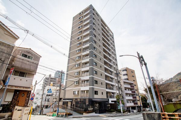 ファミール神戸熊内町グランアクシス 2枚目 ファミール神戸熊内町グランアクシス