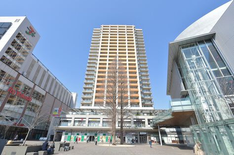 地上25階地下2階建てタワーレジデンス。