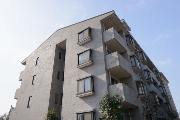 【パークハイム吉祥寺本町】出窓を効果的に配し、採光に工夫を凝らしています。 【パークハイム吉祥寺本町】出窓を効果的に配し、採光に工夫を凝らしています。