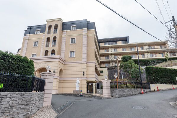 グランシティ上永谷ユーロコリーナ 3枚目 グランシティ上永谷ユーロコリーナ