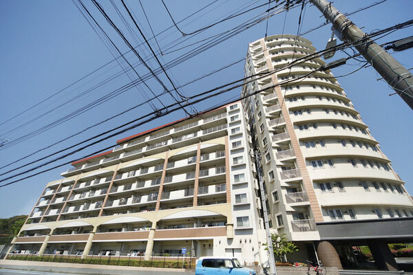 ホーリーウッド稲毛