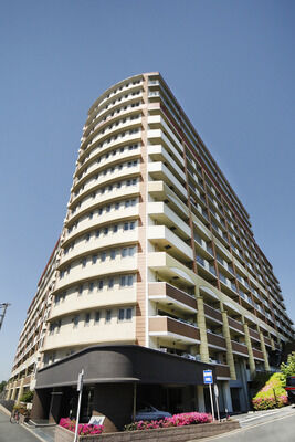 ホーリーウッド稲毛