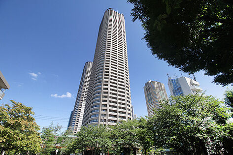 三井不動産レジデンシャル分譲、竹中工務店設計・施工。					 三井不動産レジデンシャル分譲、竹中工務店設計・施工。