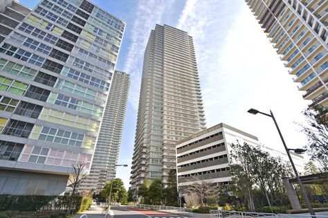 39?45階にはさらなる住み心地を追求したエクセレント住戸をご用意。 39?45階にはさらなる住み心地を追求したエクセレント住戸をご用意。