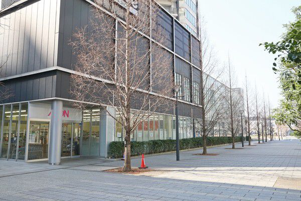 ショートフィルムを上映する「ブリリアショートシアター」なども設置。