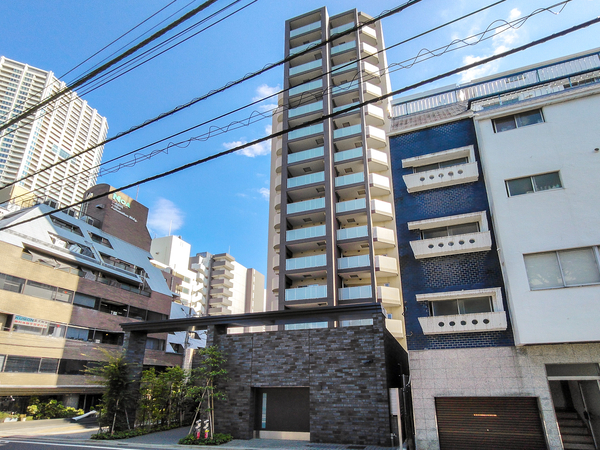 【ルジェンテ新宿御苑前】外観