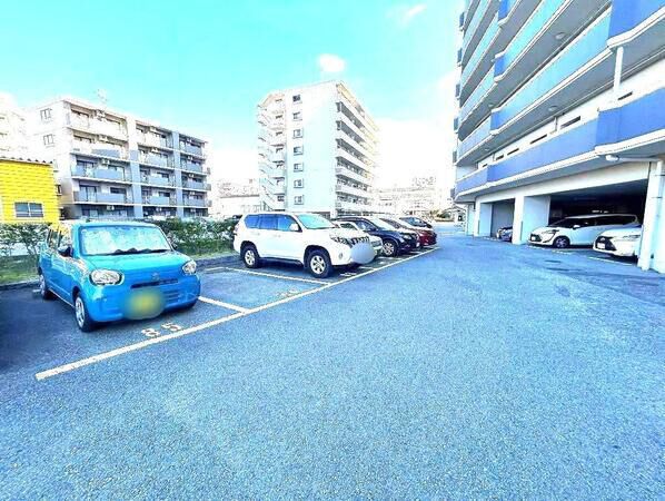 【JGMベリテュード箱崎公園セカンドステージ】(駐車場)2 【JGMベリテュード箱崎公園セカンドステージ】(駐車場)2