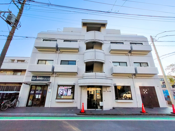 【ラポール本牧】外観 【ラポール本牧】外観