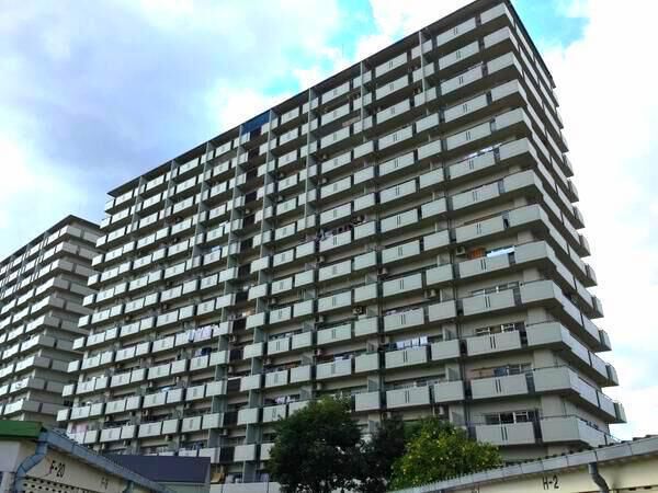 【阪神住建千舟リバーサイドヴィラ】Bt棟　外観1