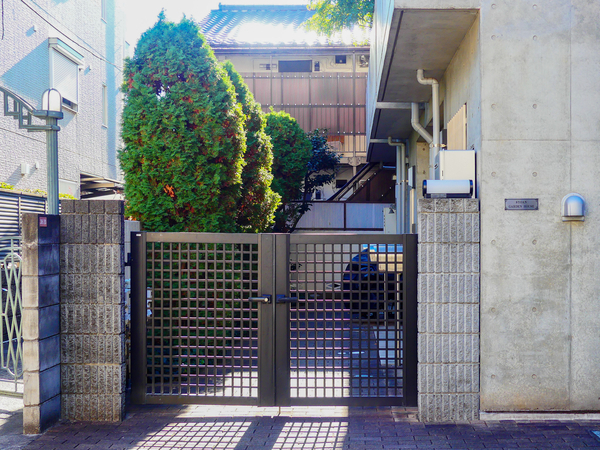 【松庵ガーデンハウス】エントランス 【松庵ガーデンハウス】エントランス