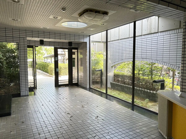 【伊丹レックスマンション】エントランス 【伊丹レックスマンション】エントランス