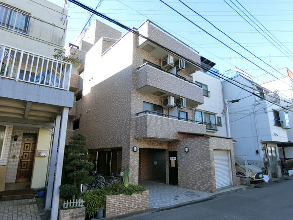 【ベルメゾン川崎Ⅰ】外観