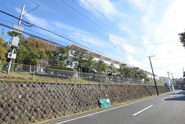 【森が丘スカイハイツ】外観3