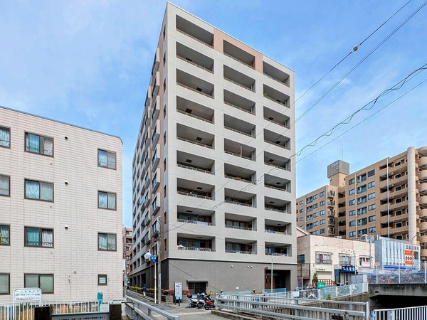 【保土ヶ谷パークホームズ ビサイドステージ】外観