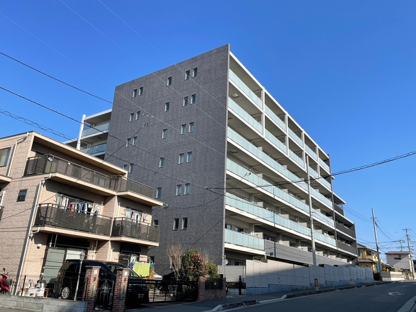 【レーベン浦和美園バウクラッセ】外観