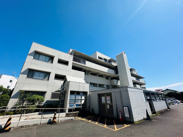 【メゾン千里山】外観