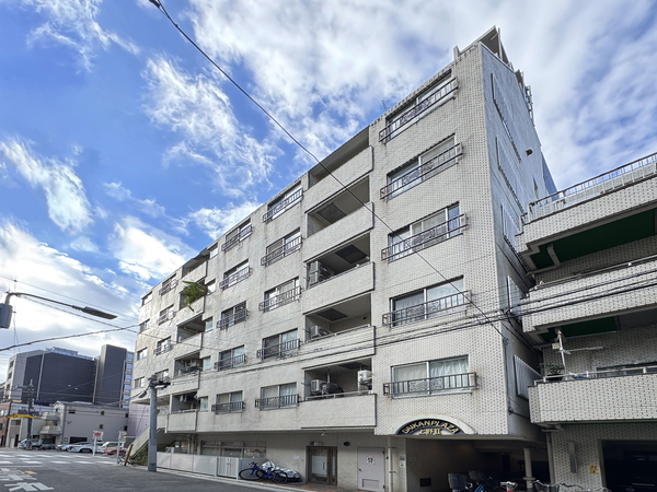 【ダイカンプラザ上野Ⅱ】外観