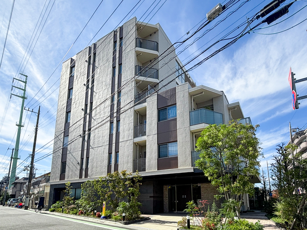 【エクセレントシティお花茶屋レジデンス】外観