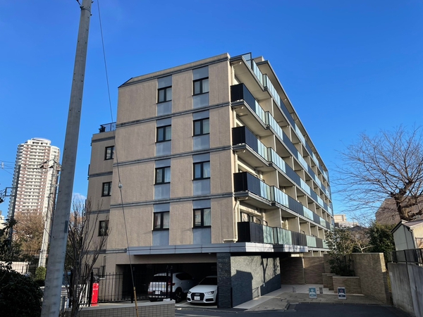 【Brillia横浜鶴ヶ峰】外観