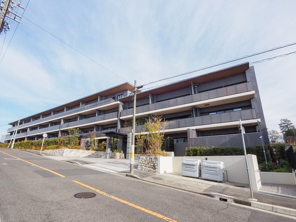 【プレディア瑞穂岳見町】外観