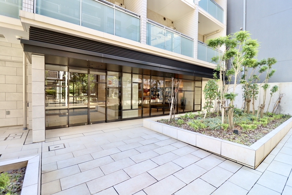 【プルームヌーベル武蔵野】エントランス