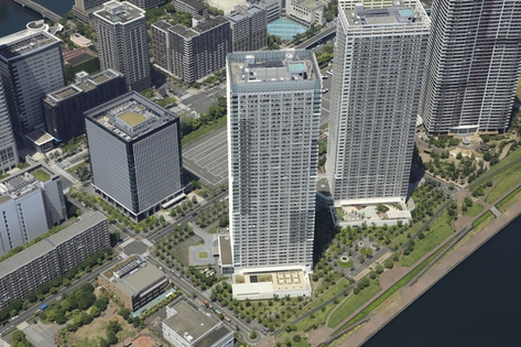 地上49階、全883邸を誇るタワーレジデンス。  地上49階、全883邸を誇るタワーレジデンス。